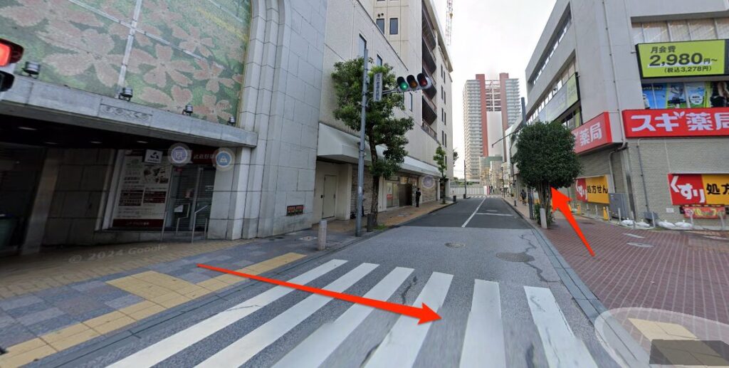 浦和駅西口から34号線へ向かう