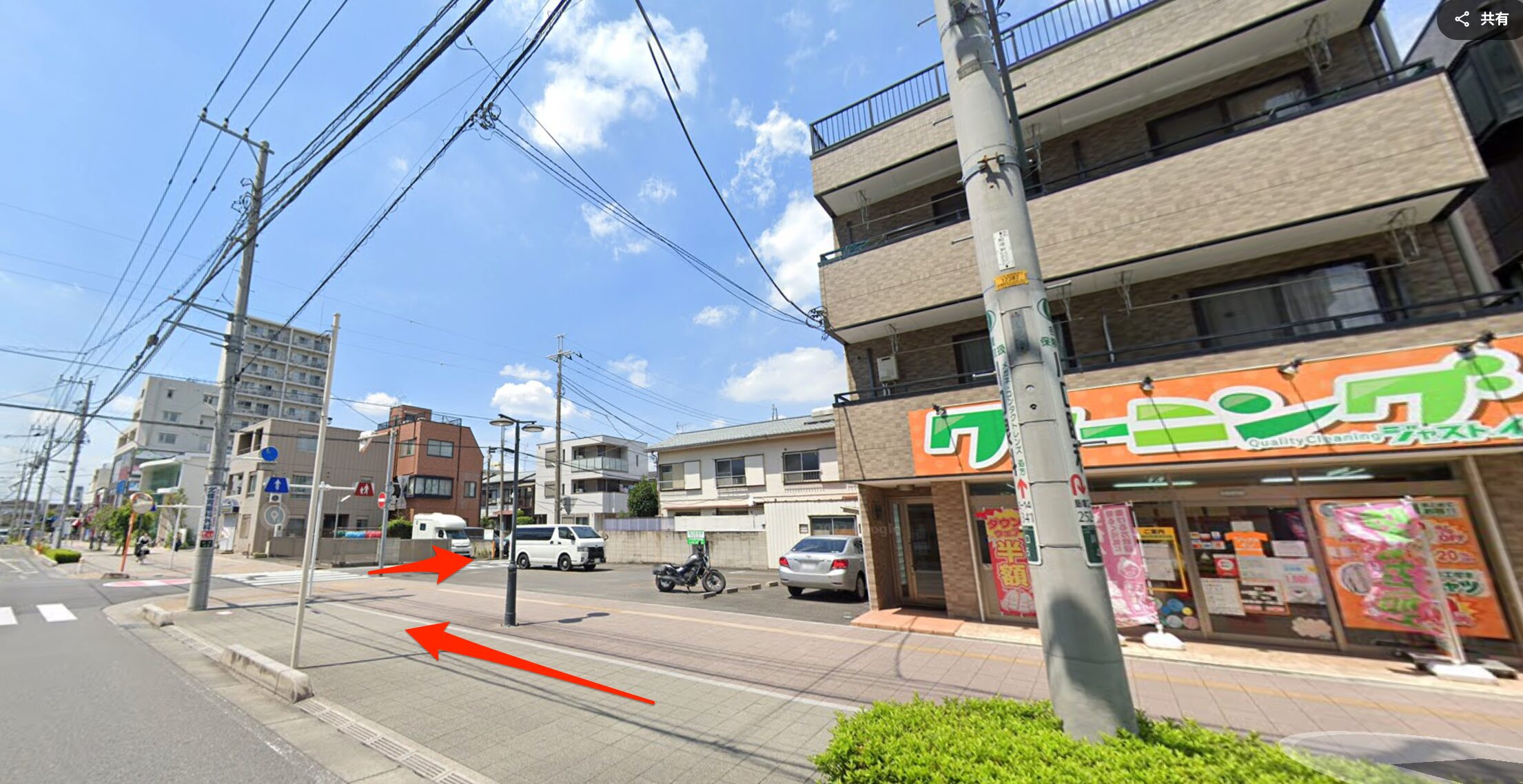 ジャストインの角を北へ進む
