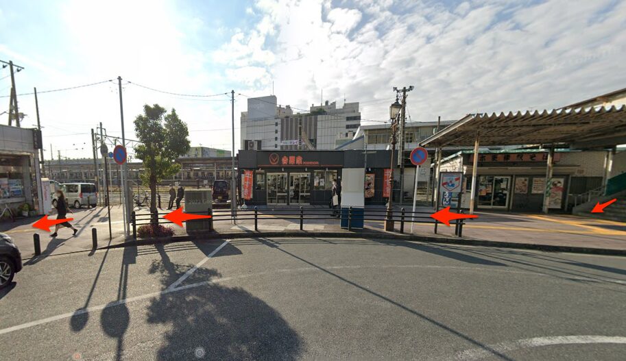 木更津駅東口を出て東へ進む