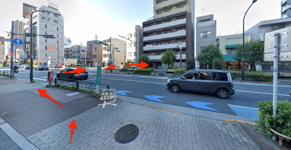 24号線を渡って東へ進む